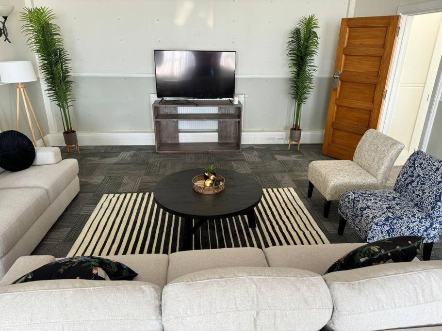 4 Large Bedroom Apartment In The City Hastings Zewnętrze zdjęcie
